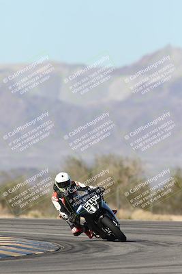 media/Dec-04-2025-Racers Edge (Thu) [[5ebc9f124d]]/3-B Group/1-Session 1 (Turn 7)/